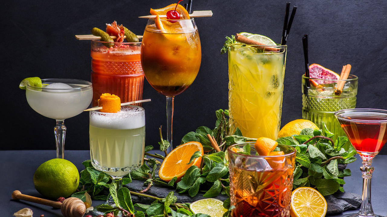 7 Reasons Why Dry Garnishes Are Awesome in Cocktails 