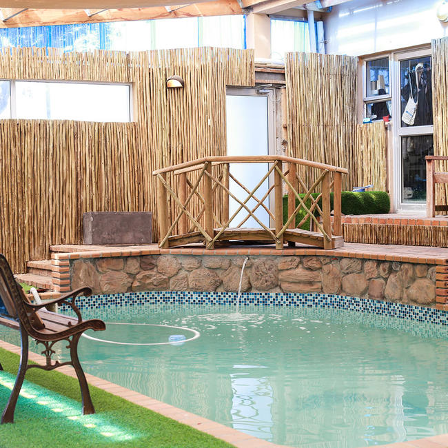 ashanti lodge pool