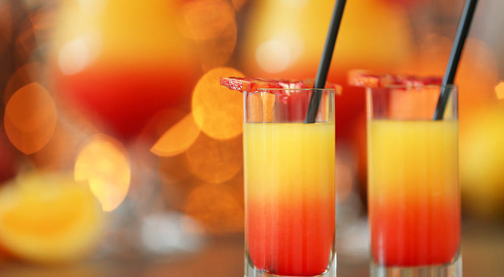 tequila sunrise cocktails