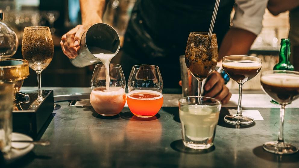 bartender preparing cocktails